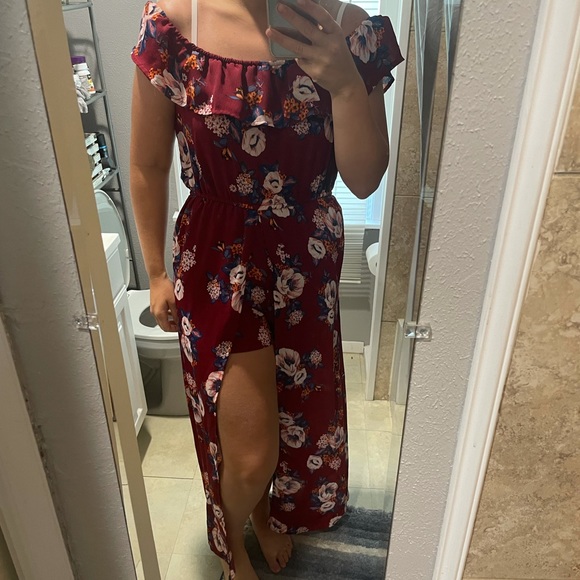 Super cute summer romper! - Picture 2 of 2